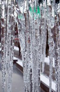 icicles200